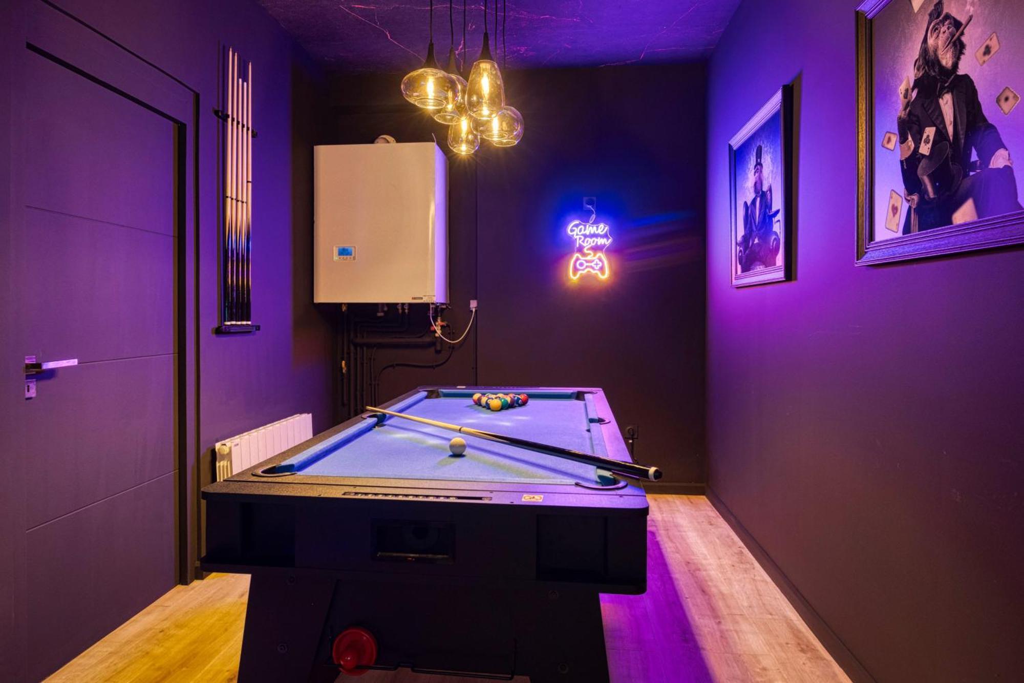 La Villa - Piscine / Karaoke / Jeux Fontaine  외부 사진
