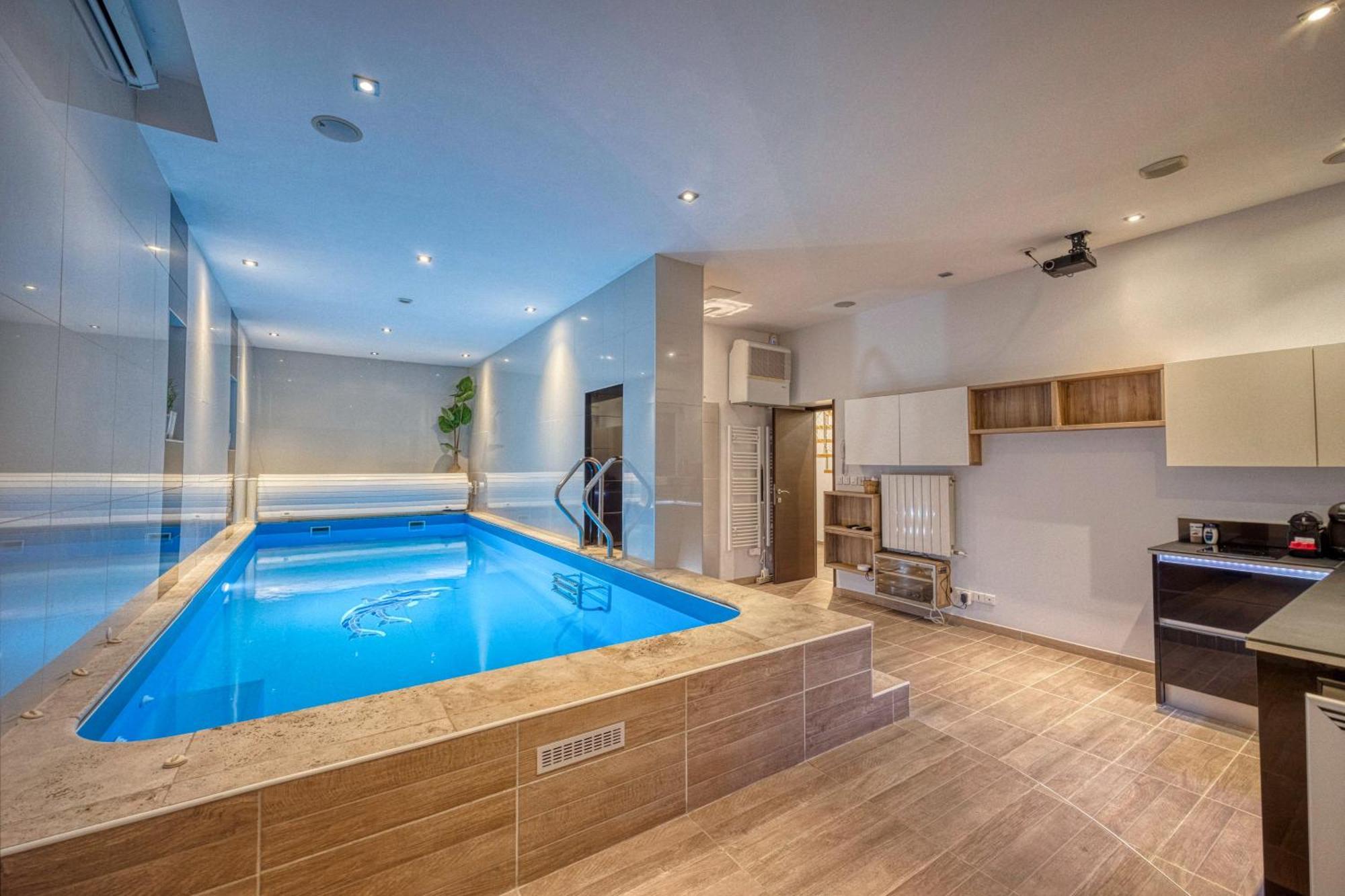 La Villa - Piscine / Karaoke / Jeux Fontaine  외부 사진
